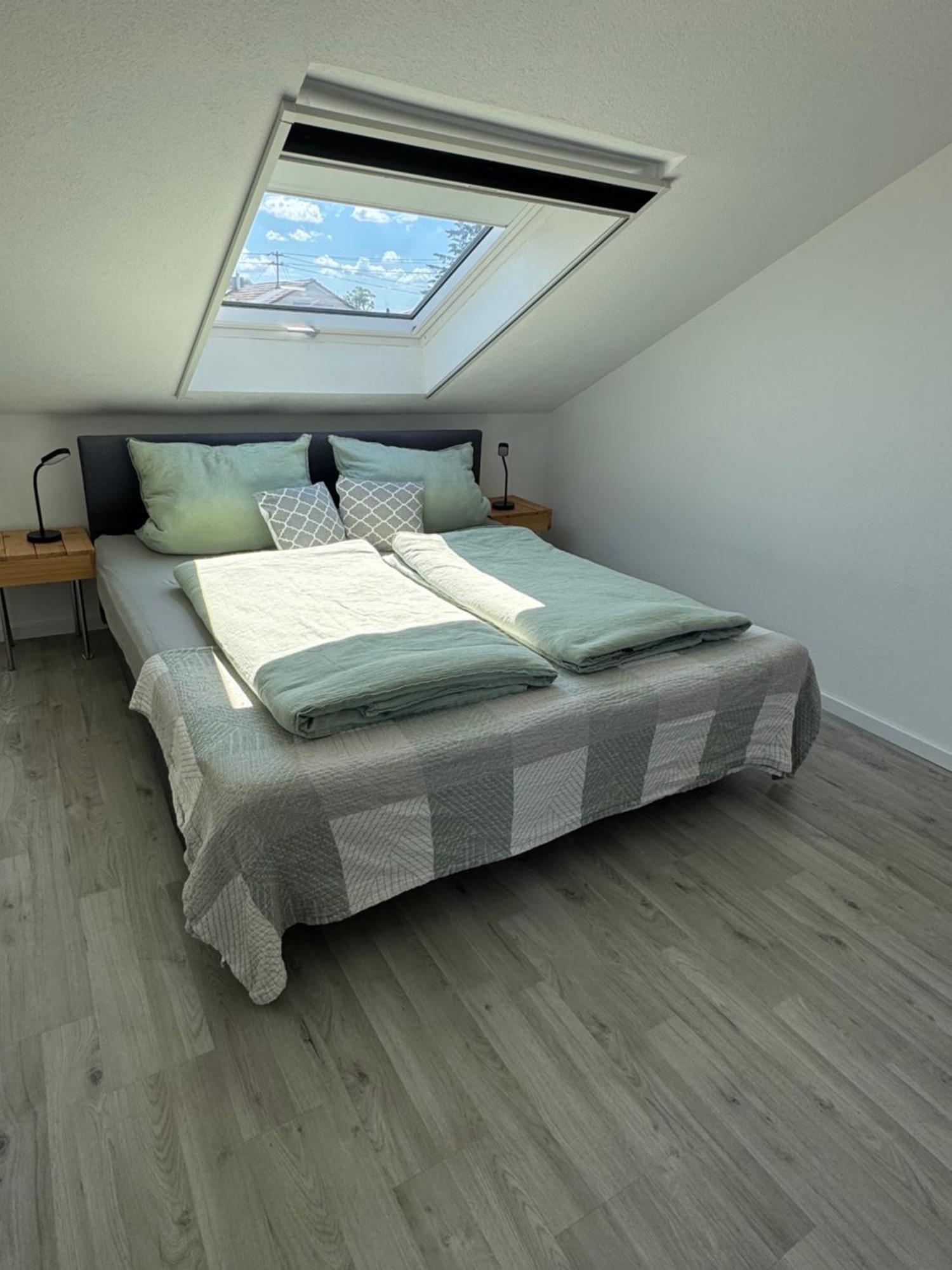 Gemuetliche Wohnung Bei Bad Waldsee Mit Balkon Exterior photo